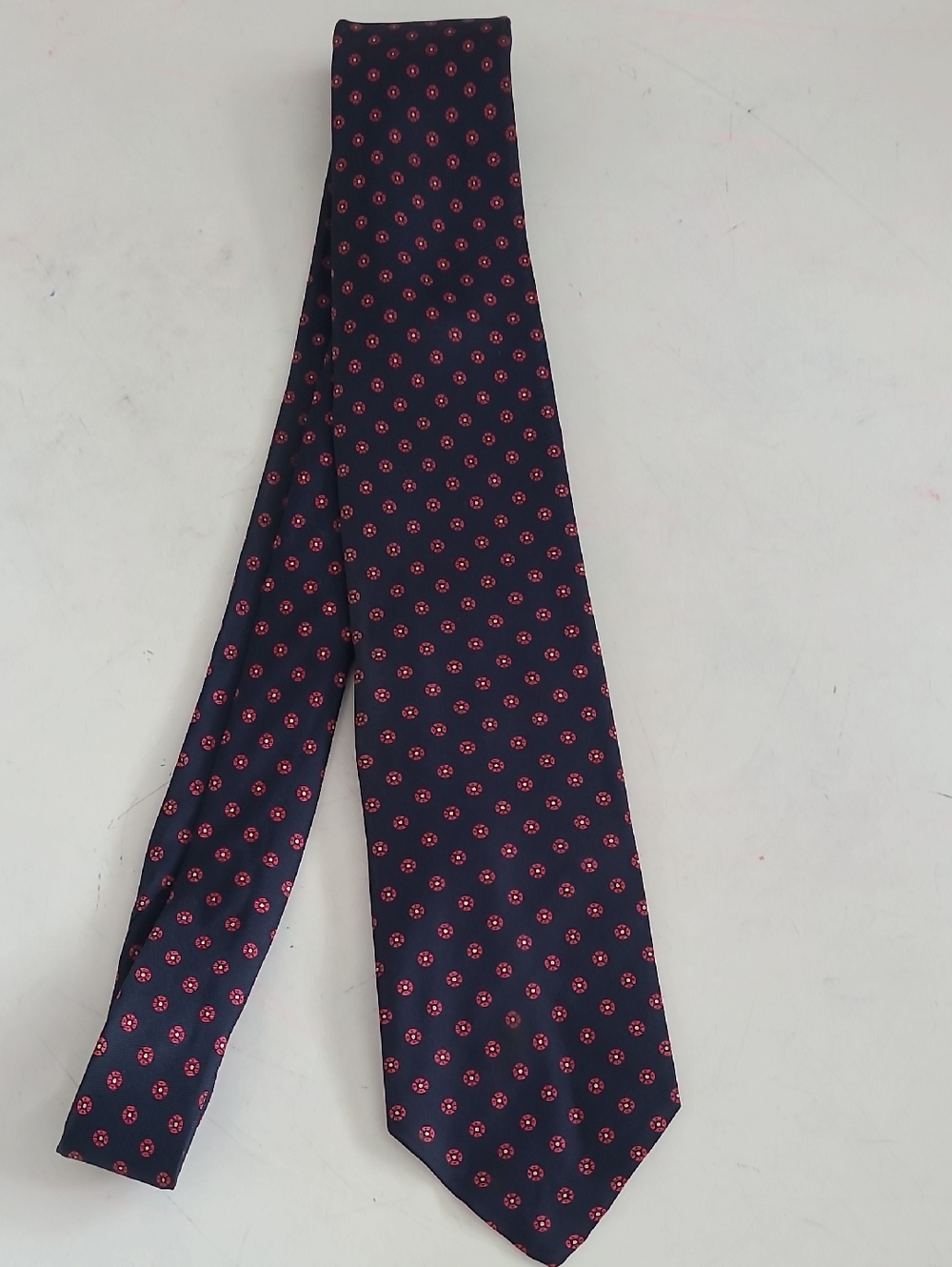 Mervyn's Pour Les Hommes 100% Silk Men's Navy Tie with Red Dot Pattern